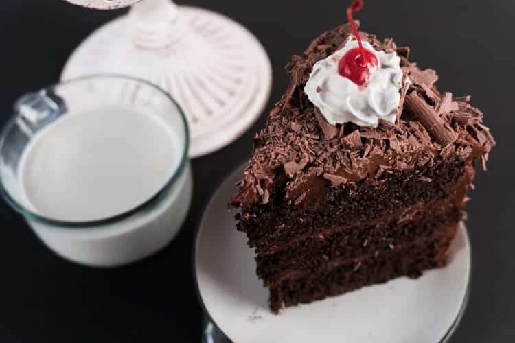 Portal Cake: Homemade Chocolate Cake with the Best Chocolate Frosting! #atablefullofjoy #dessert #chocolate #portal #fromscratch #scratch