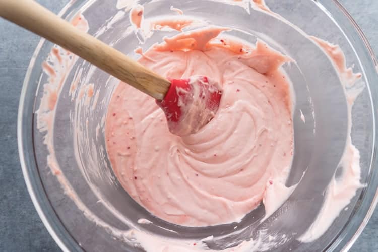 Strawberry Cupcake with Chocolate Frosting