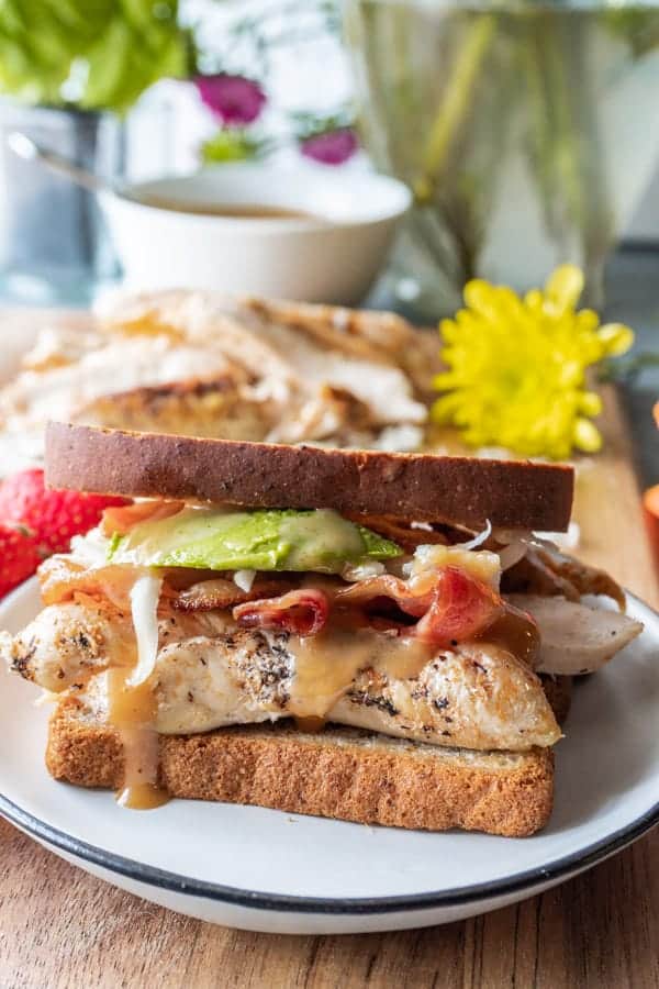 Chicken Sandwich Recipe, easy, delicious, and perfect for lunch! #healthy #chickensandwich #chickfila #kids #easy #delicious #atablefullofjoy #grilled #recipes #sauce