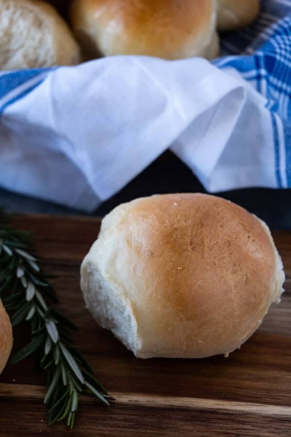 Homemade dinner rolls that are hearty and taste delicious! Is there anything better than a warm homemade dinner roll fresh from the oven? #homemade #dinnerroll #roll #bread # easy #atablefullofjoy #breadbowl